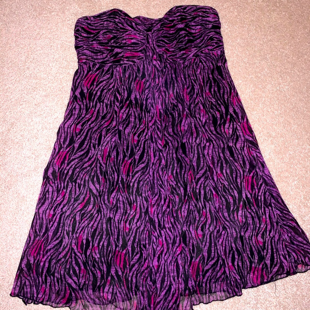 Express strapless mini dress, tube top short dress, sweetheart, animal print